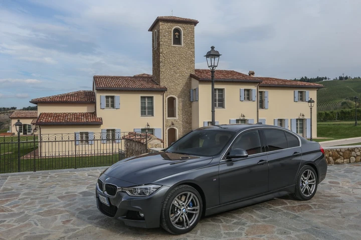 Bmw Serie 3 restyling: primo contatto