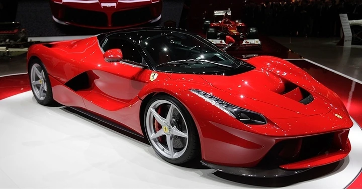 Ferrari Nord America richiama 85 esemplari di LaFerrari