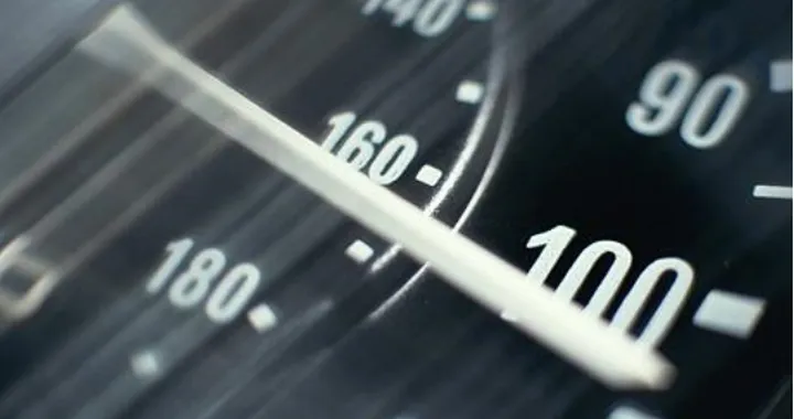Sfreccia a 324 Km/h: condannato a tre anni di carcere