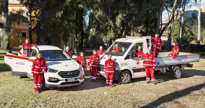 Hyundai con la Croce Rossa nelle zone terremotate