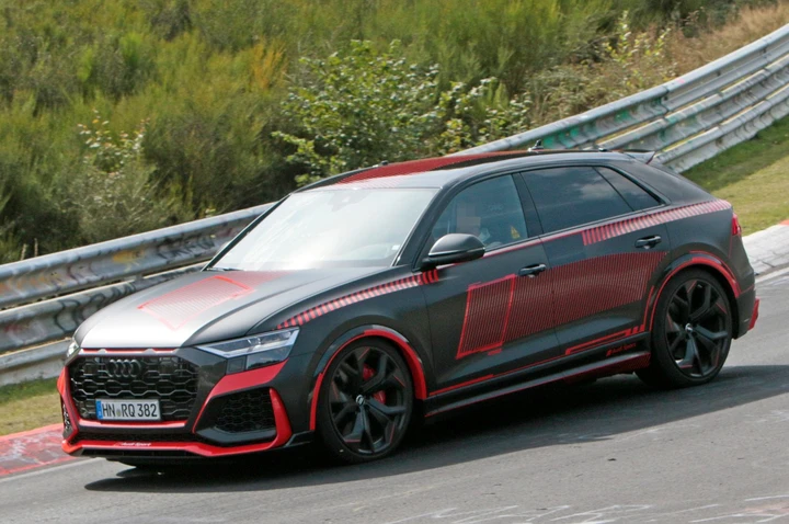Audi RS Q8, spy photo