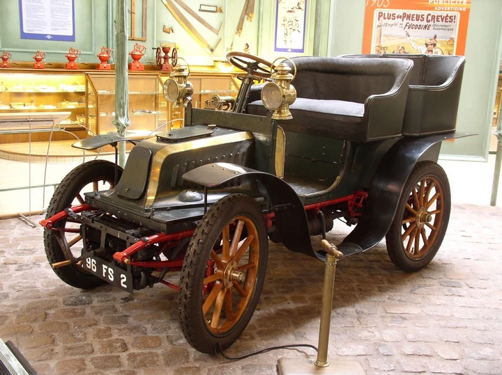 Peugeot: due storiche alla Londra-Brighton 2017