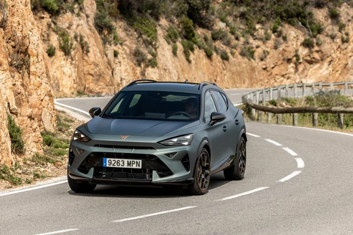 Cupra Formentor: nuovo motore 2.0 TSI da 265 CV e dotazioni esclusive