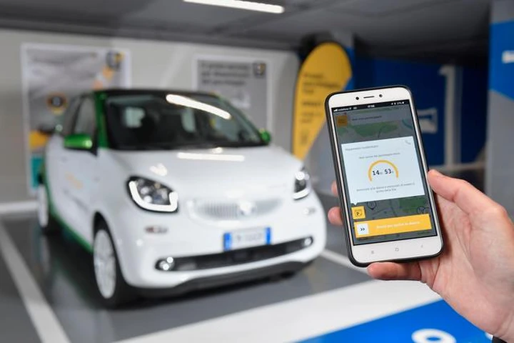 Smart Ready to Park: il parcheggio a portata di App