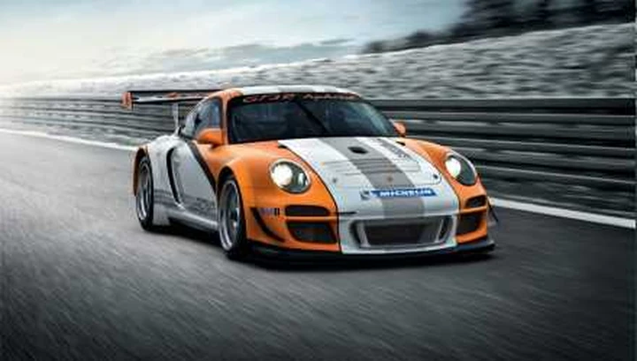 Al Salone di Ginevra la Porsche 911 GT3 R Hybrid