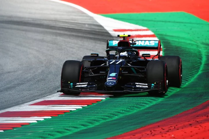Formula 1: in Austria pole position di Bottas davanti ad Hamilton