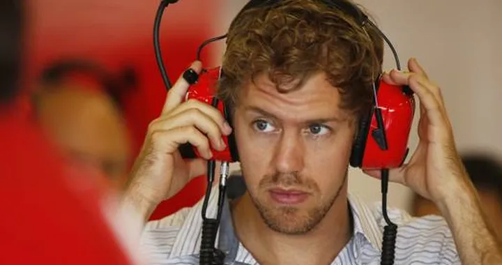Vettel nel box Ferrari, la Red Bull: 