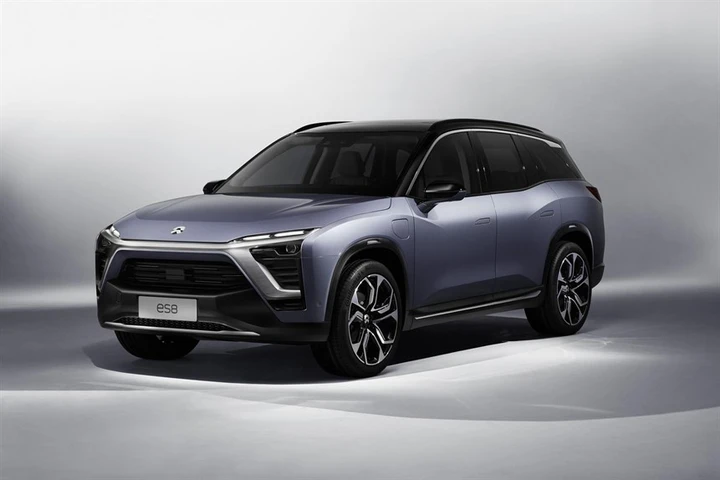 Nio ES8: il super SUV elettrico cinese pronto a sfidare Tesla