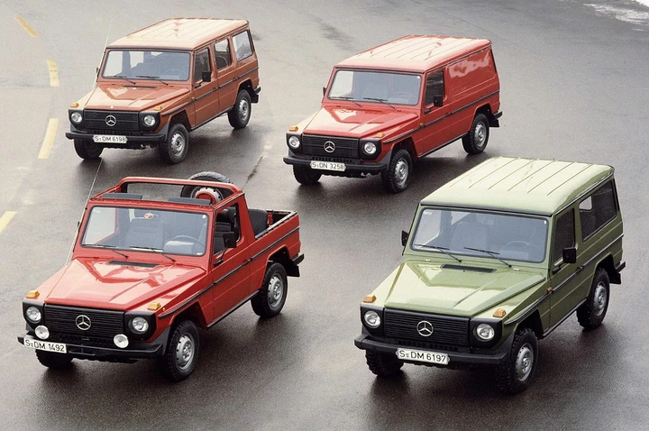 Mercedes Classe G: la storia nelle immagini