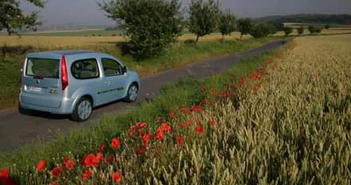 Renault-Nissan: partnership con EDF per la diffusione delle elettriche