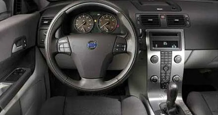 Volvo: 30.000 richiami auto in tutto il mondo