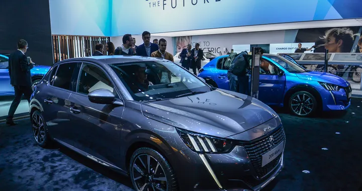 Peugeot 208 ed e-208 al Salone di Ginevra 2019