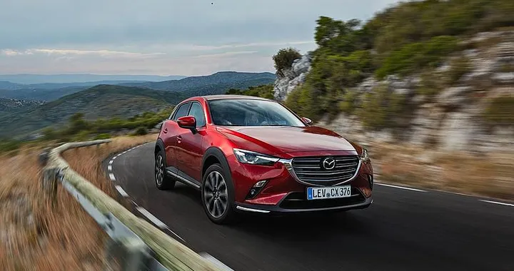 Nuova Mazda CX-3 2019: aggiornamenti per il crossover giapponese