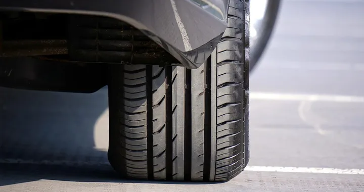 Pneumatici per risparmiare carburante: fino a mezzo litro in meno ogni 100 km