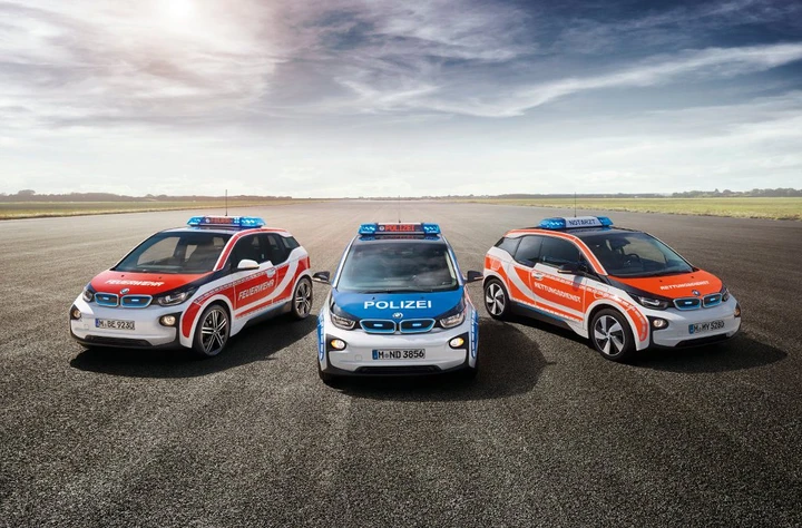 Bmw: gli speciali allestimenti di emergenza a RettMobil 2016