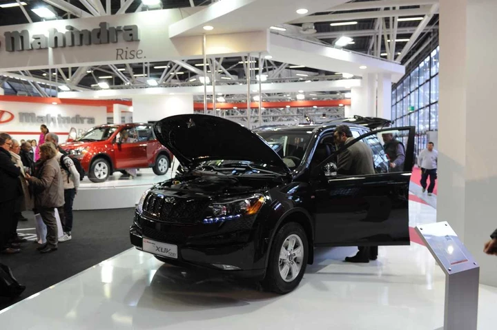 Mahindra - Motor Show 2011