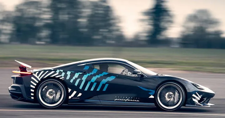 Pininfarina Battista: il debutto al Salone di Ginevra 2020