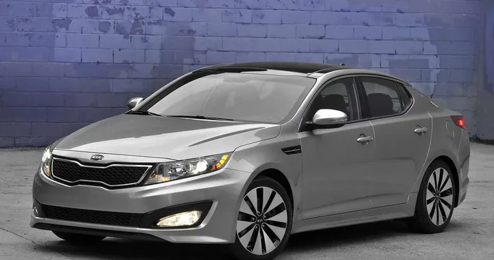 Kia Optima T-Hybrid Concept: il debutto a Parigi