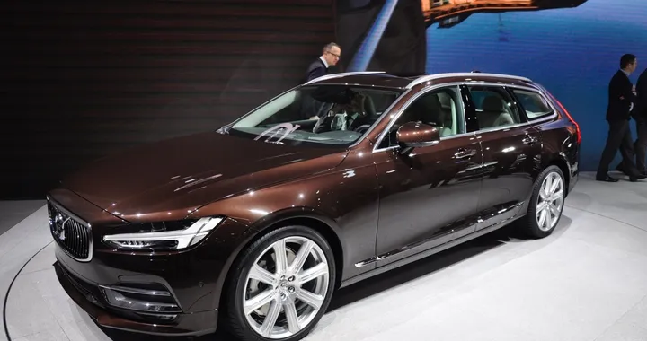 Volvo V90 al Salone di Ginevra 2016