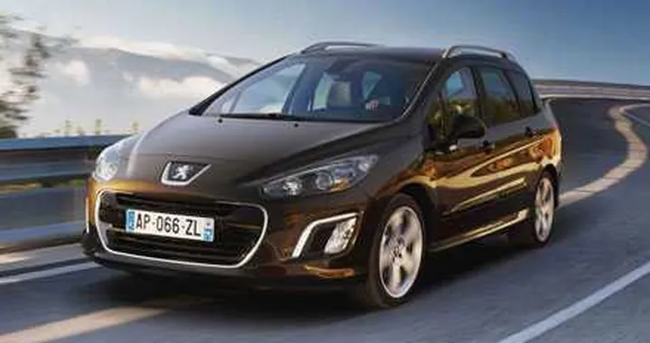 Peugeot 308 restyling si svela al Salone di Ginevra