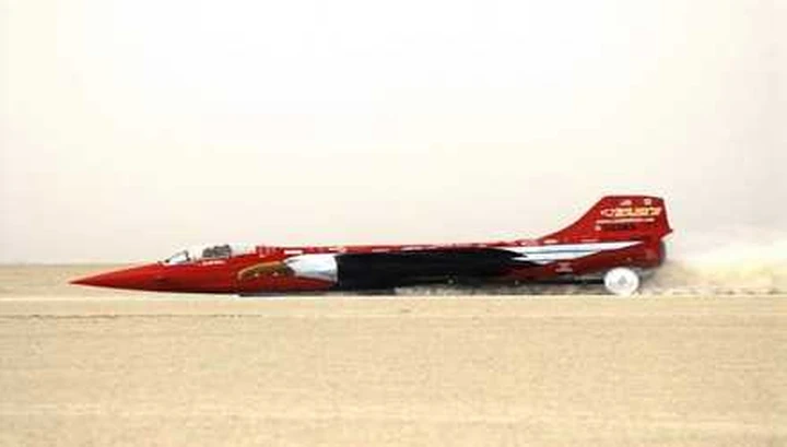 Sarà americana la donna da 800 km/h?
