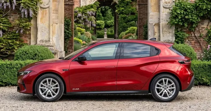 Nuova Alfa Romeo Giulietta 2027: il render che riaccende i sogni degli appassionati
