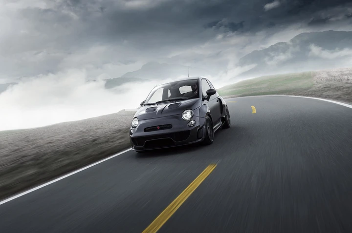 Abarth 500 Pogea Racing Ares 500