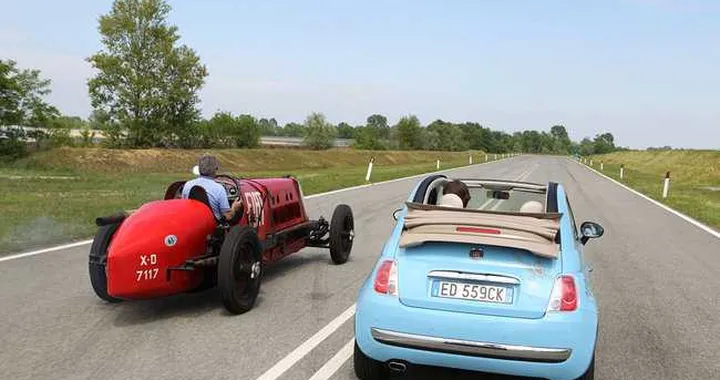 Fiat Mefistofele e 500 TwinAir: sfida tra epoche