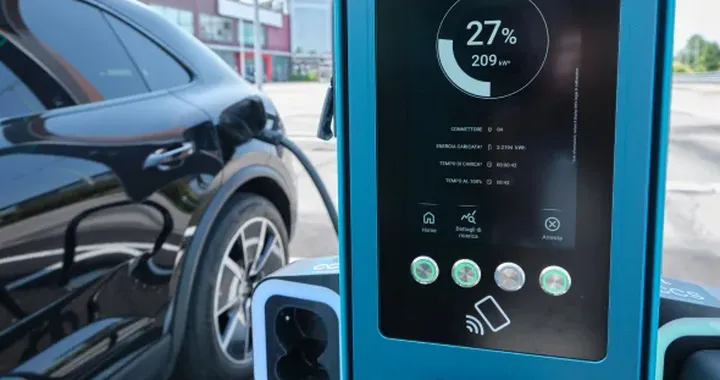 Electra amplia la rete: l'app ora gestisce oltre 800.000 punti di ricarica