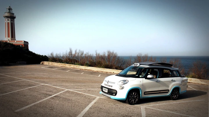 Fiat 500L Living Tiberio by Castagna