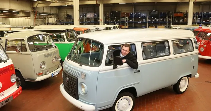 Volkswagen Kombi, addio: l'ultimo 