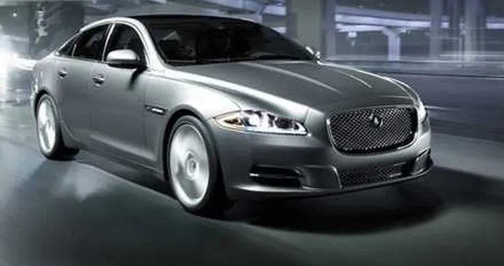 Nuova Jaguar XJ: la rivoluzione del Giaguaro