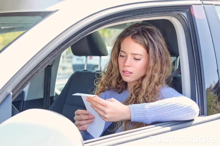Notifiche digitali per multe stradali: come funziona la piattaforma Send
