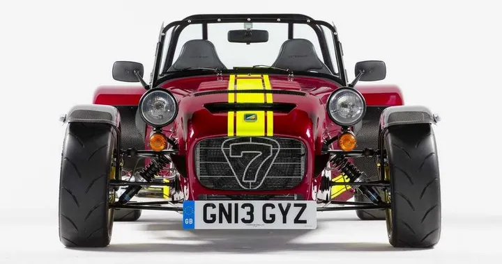 Caterham 620 R: sportiva al top