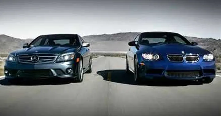 Mercedes e Bmw: volano le vendite, a Natale si lavora