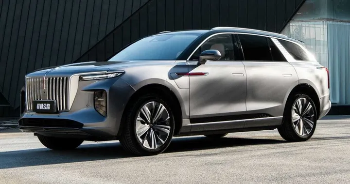 Hongqi E-HS9: il nuovo maxi SUV dalla Cina