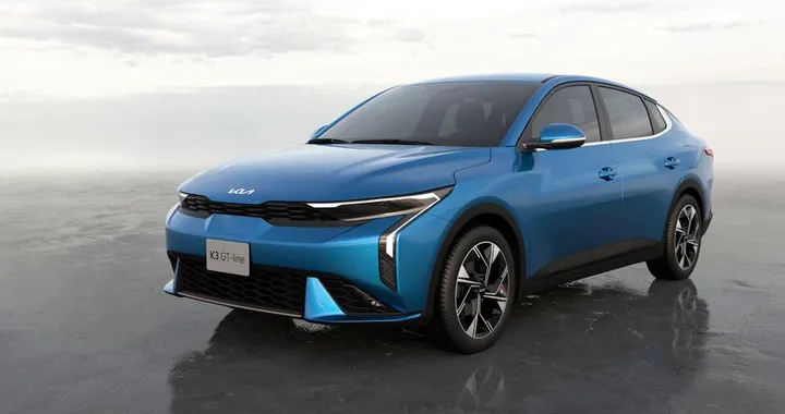 Kia K3 2024: svelata ufficialmente la nuova berlina compatta [FOTO]