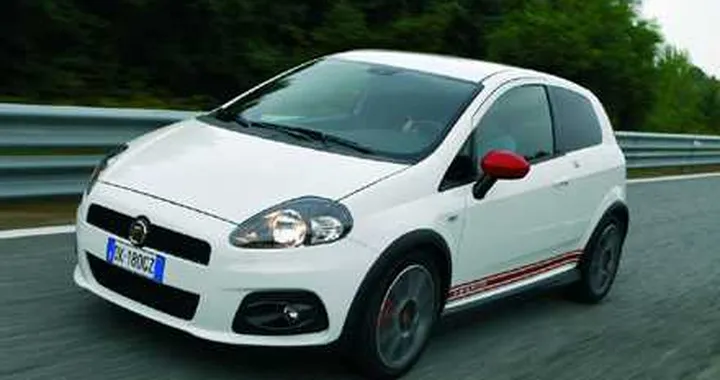 Abarth Race Day: una giornata con lo scorpione