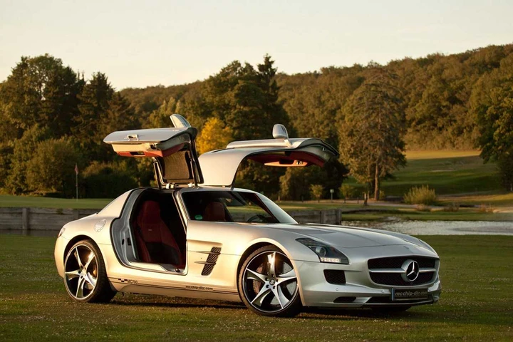 Mercedes SLS AMG MC 700 by McChip