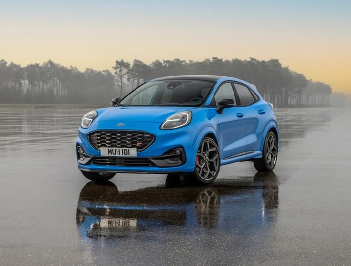 Ford Puma ST Powershift: le immagini