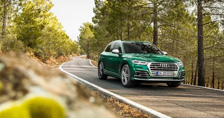 Audi SQ5 3.0 TDI: il SUV sportivo è anche diesel