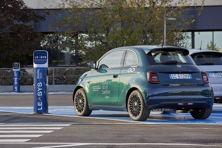 Fiat 500 elettrica: arriva il car sharing sostenibile LeasysGO!