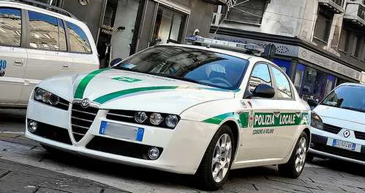 Prende 108 multe in 3 anni, la prescrizione le annulla