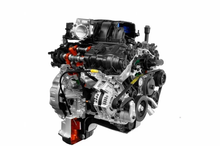 Chrysler lancia il nuovo propulsore V6 Pentastar
