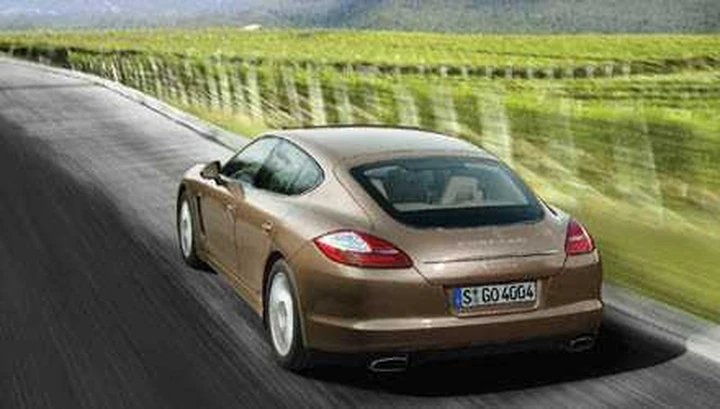 La Porsche Panamera V6 in video