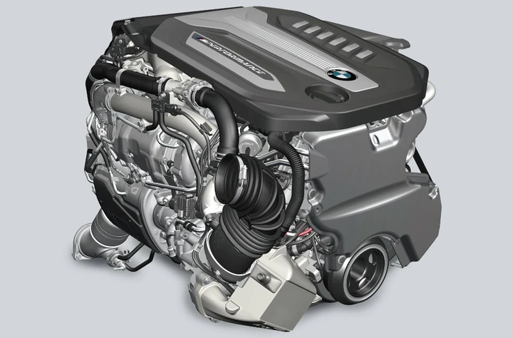 Bmw presenta il nuovo 6 cilindri diesel con quattro turbo