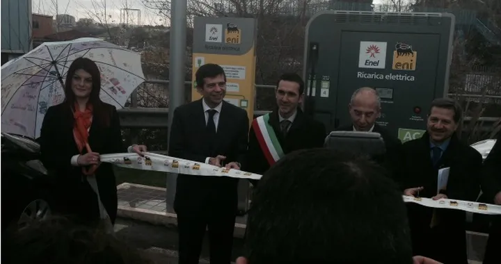 Auto elettriche: debutta la ricarica veloce di Enel