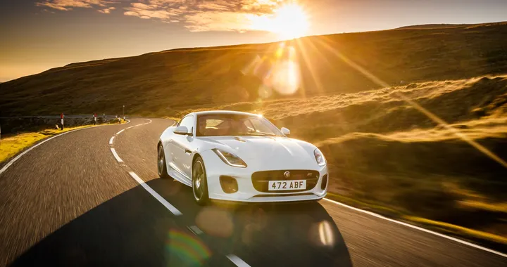Jaguar: al debutto le versioni Chequered Flag Limited Edition