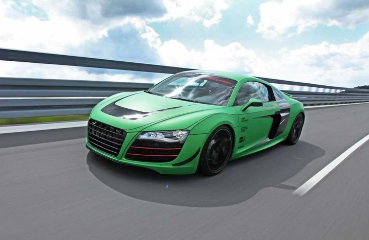 Audi R8 V10 by Racing One