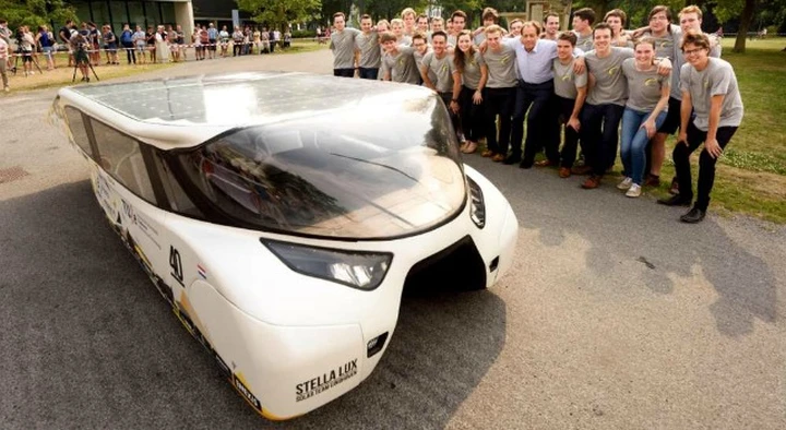 Stella Lux: l'auto a energia solare ultra efficiente